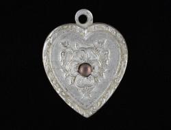 Médaillon en forme de coeur